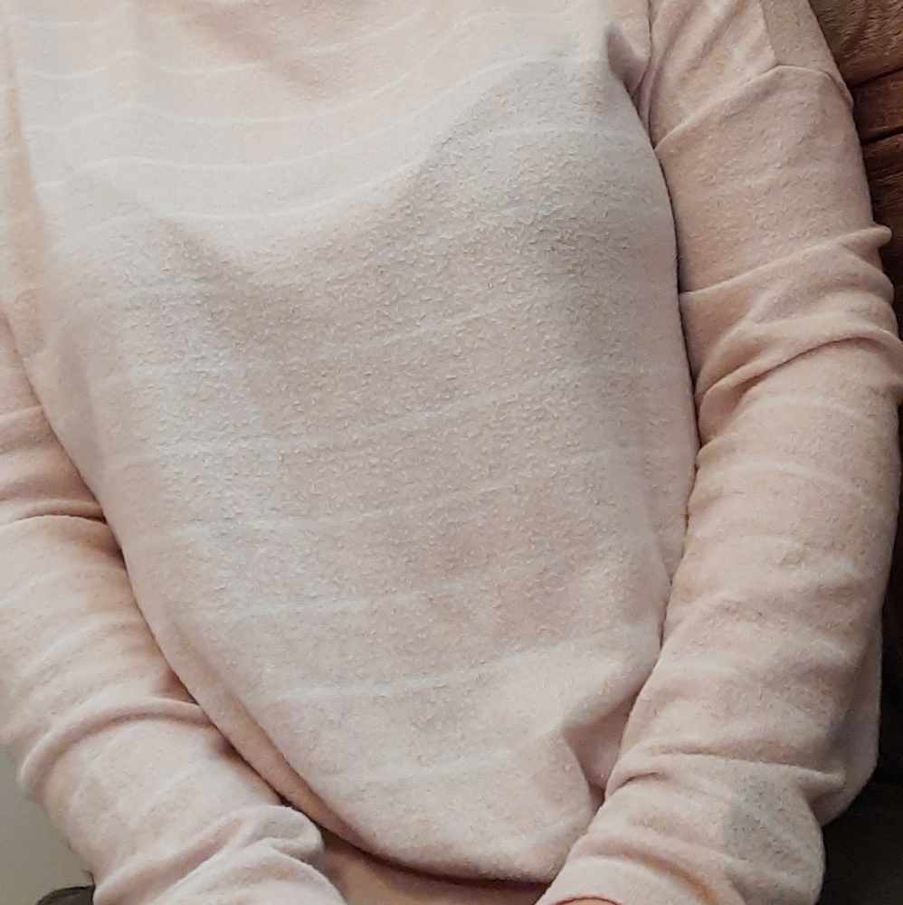 Pink Top - Picture 3 of 3